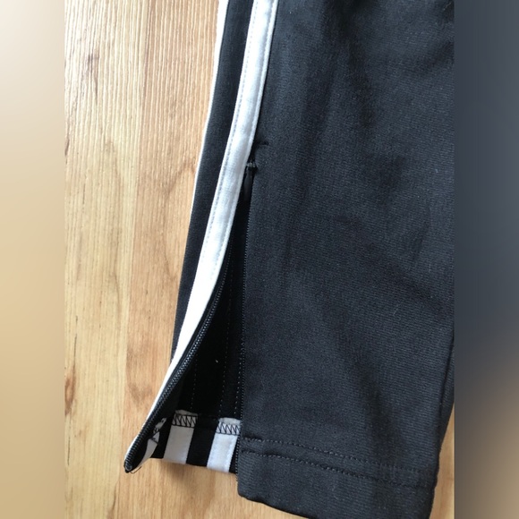 Adidas black 3 stripes pants sweatpants size XS - Picture 4 of 5